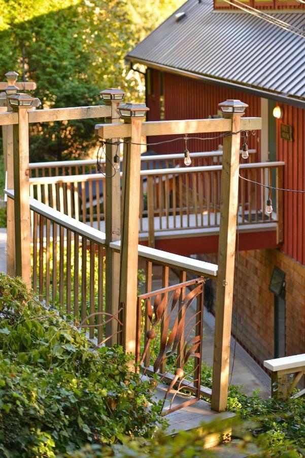 Salishan Tree House Suite Cowichan Bay Kültér fotó